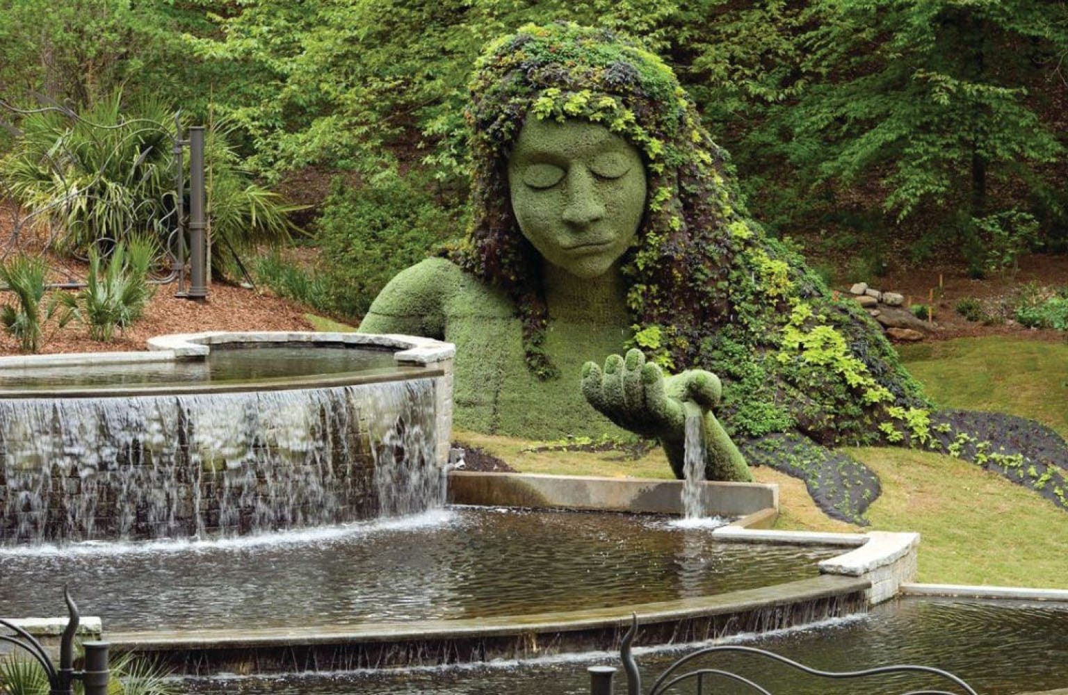 Mommy's Timeout: Atlanta Botanical Garden Beautiful Earth Goddess